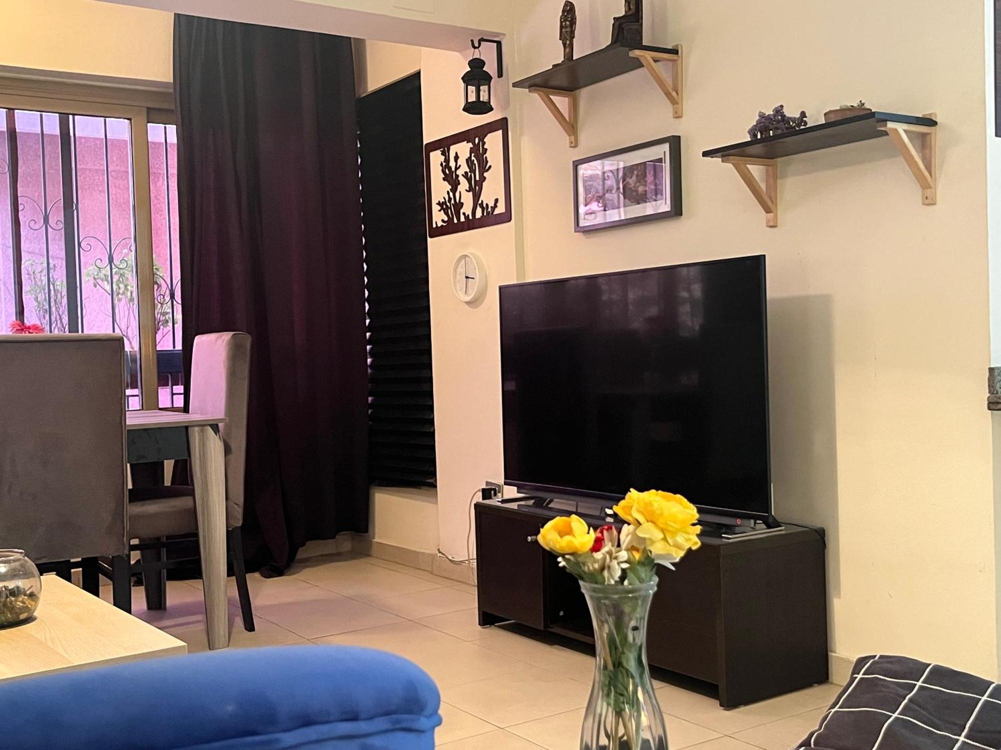 Two Bedroom At Maadi * Cairo
